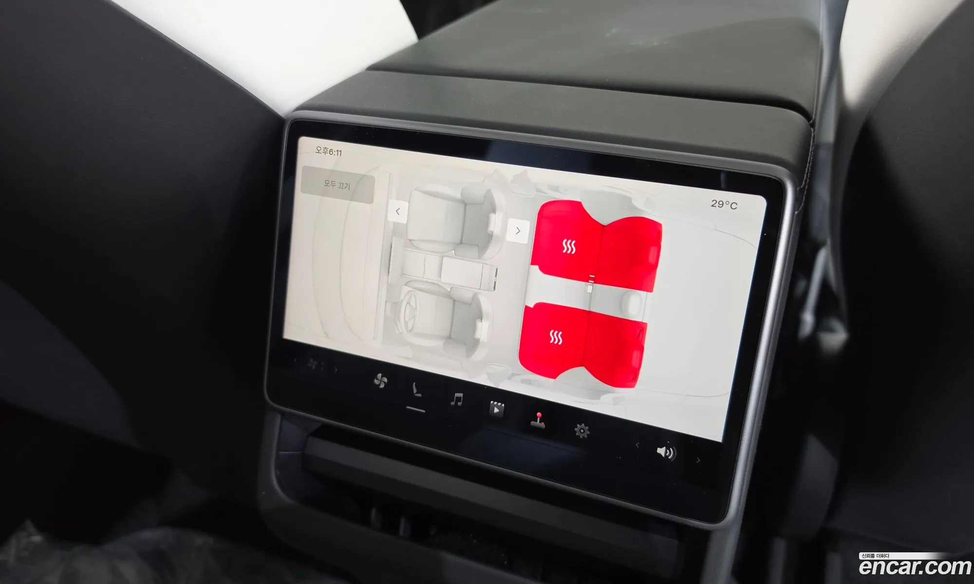 Tesla Model 3 2026 — 22