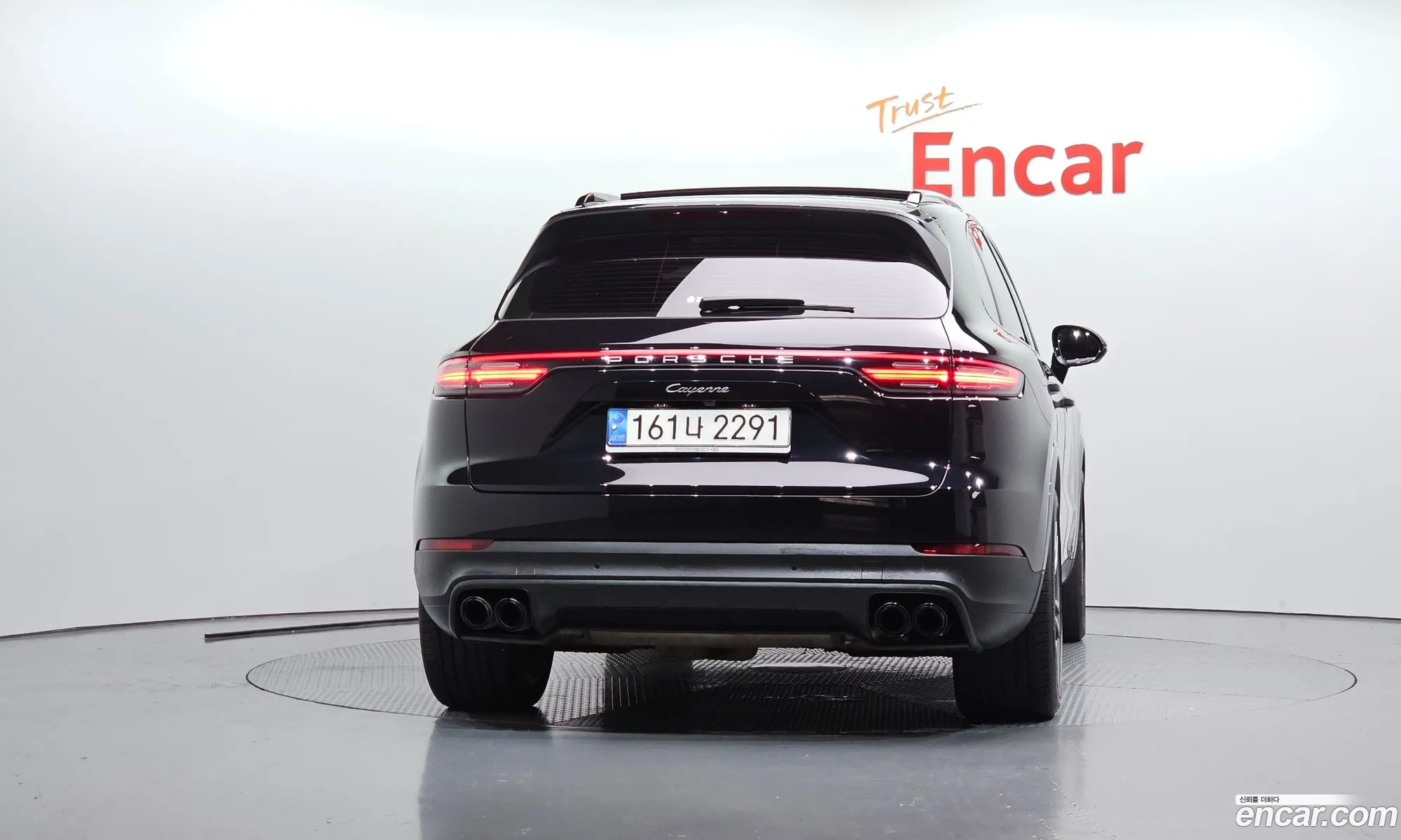 Porsche Cayenne 2022 — 3