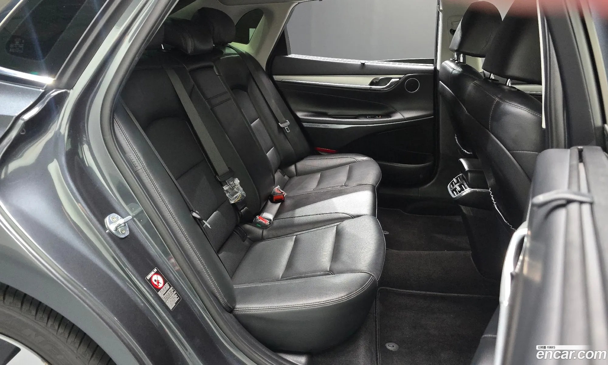 Hyundai Grandeur IG Hybrid 2020 — 16