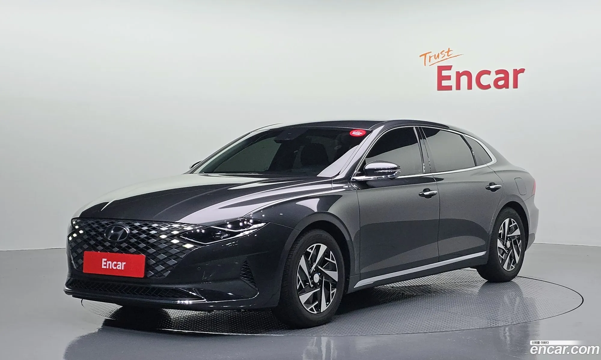 Hyundai Grandeur IG Hybrid 2020 — 18