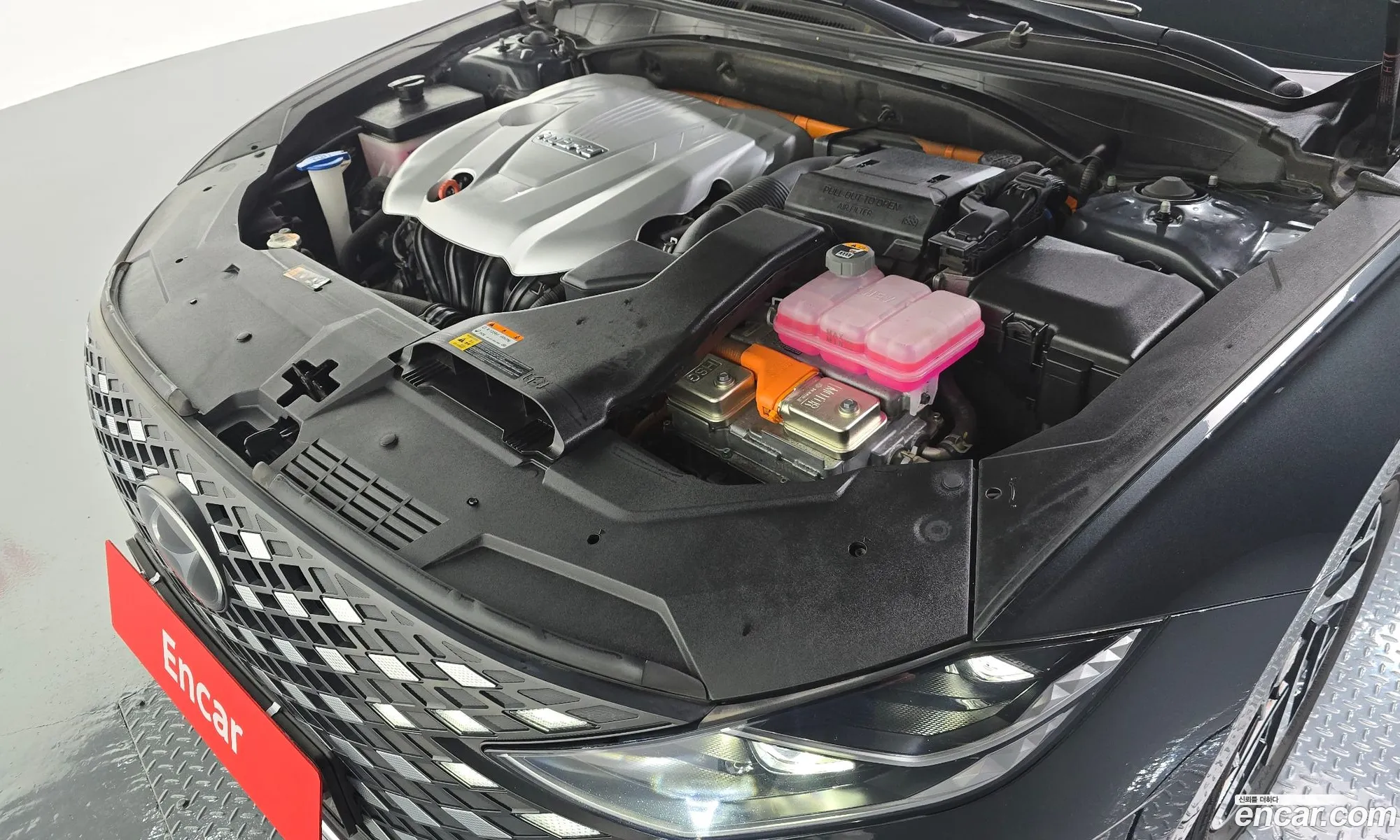 Hyundai Grandeur IG Hybrid 2020 — 14