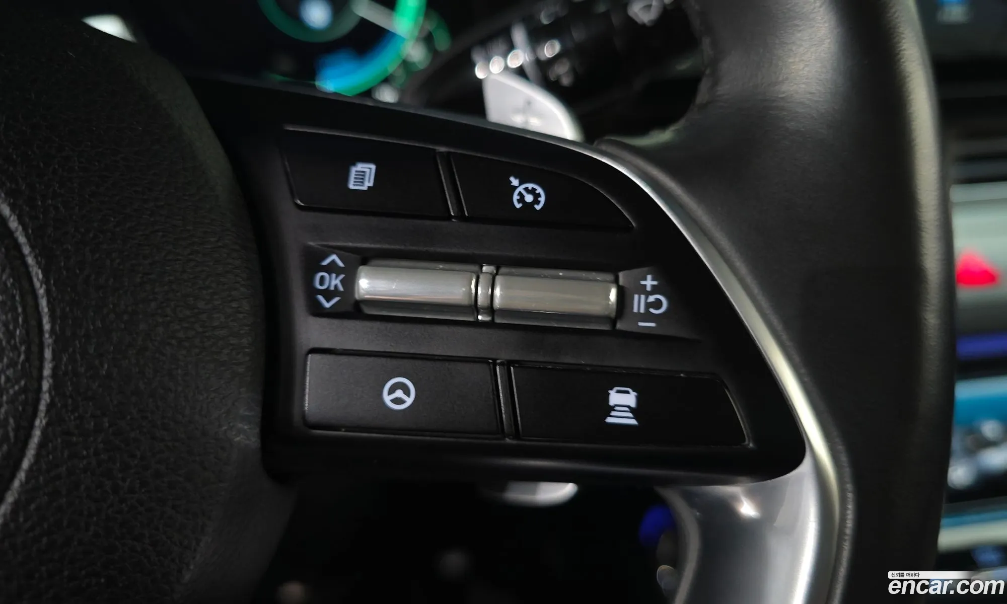 Hyundai Grandeur IG Hybrid 2020 — 32