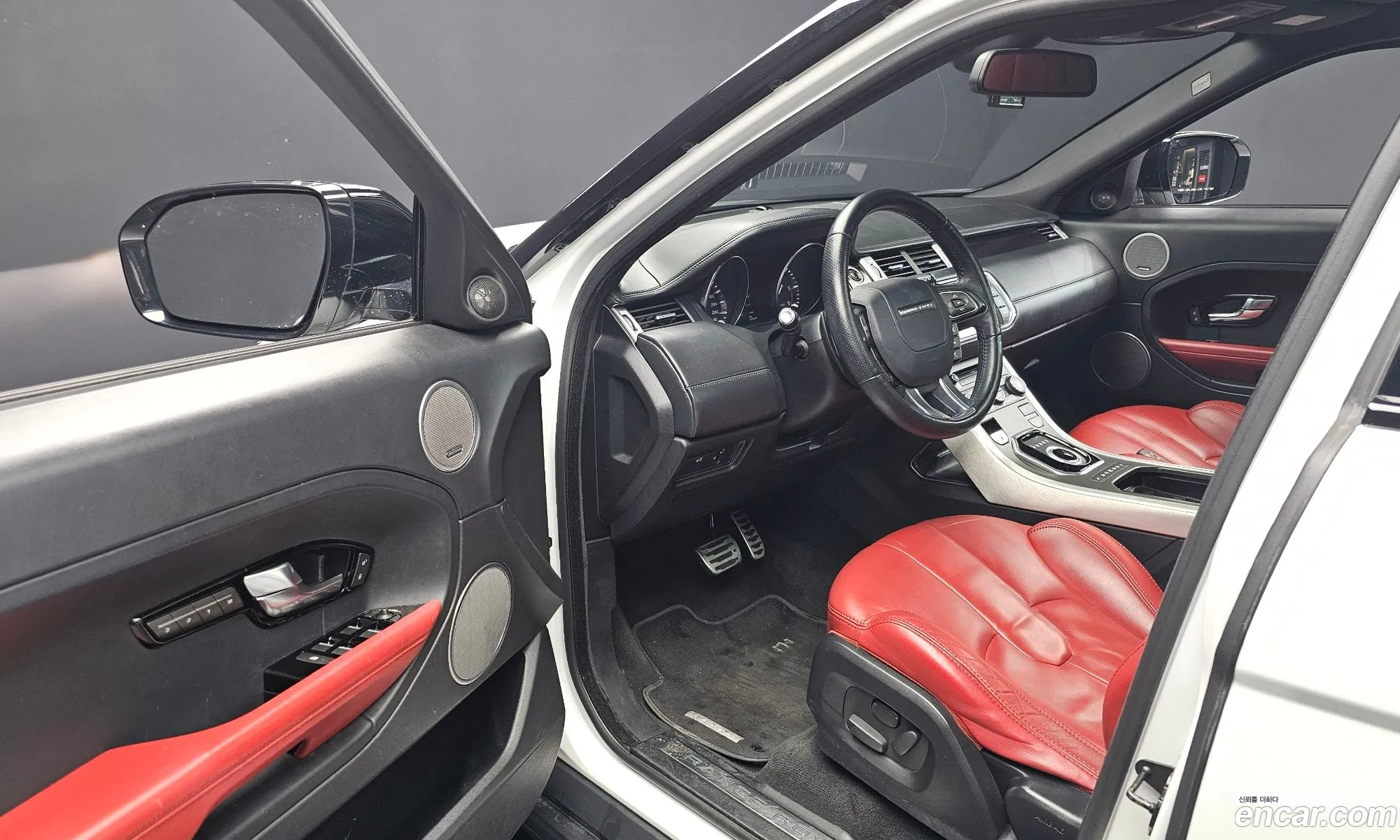 Land Rover Range Rover Evoque 2013 SALVA2BE3DH771026 — 5