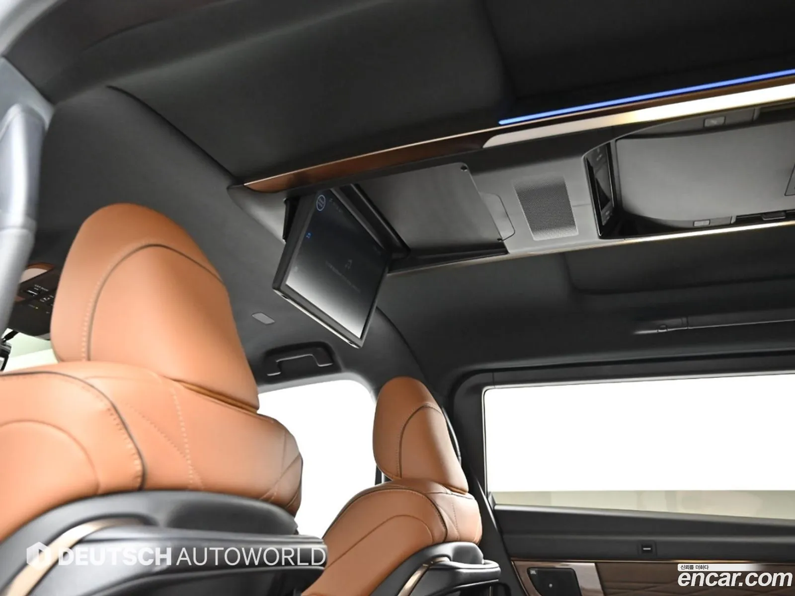 Toyota Alphard 2024 — 4