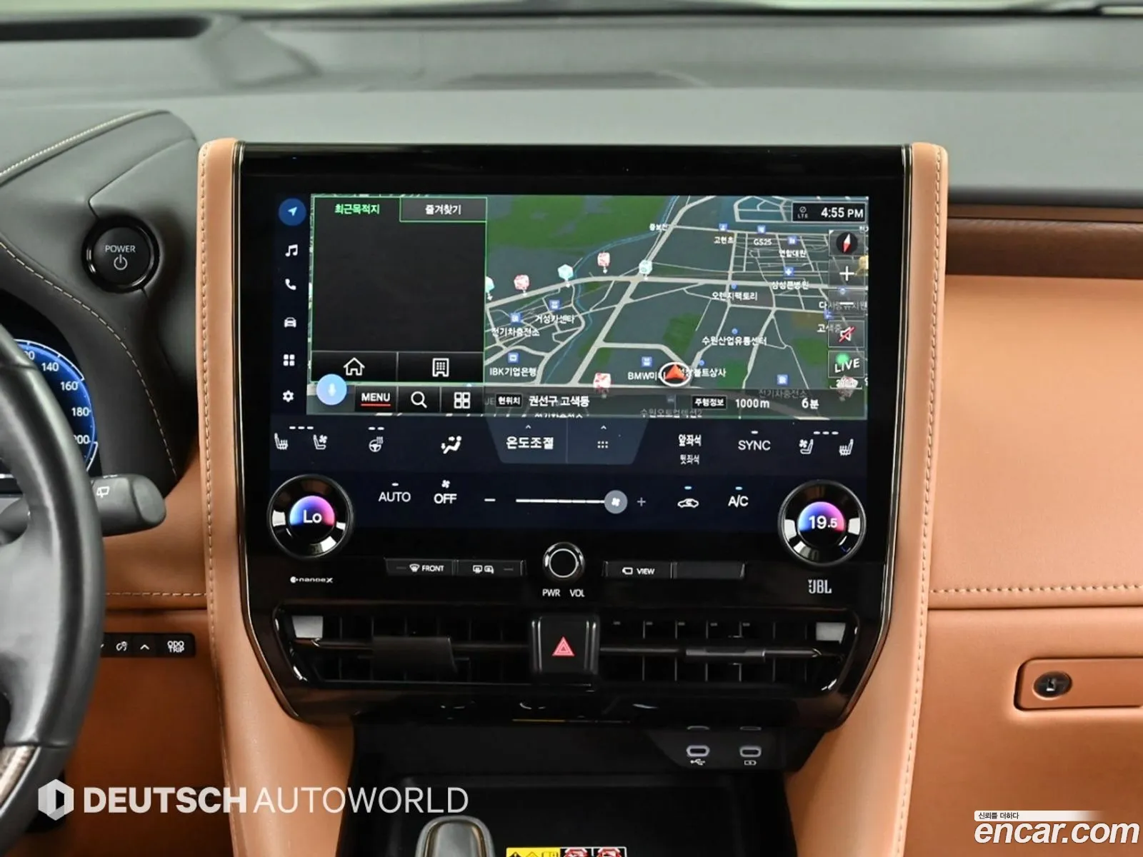 Toyota Alphard 2024 — 10