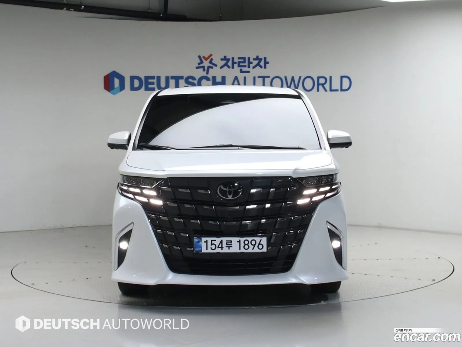 Toyota Alphard 2024 — 6