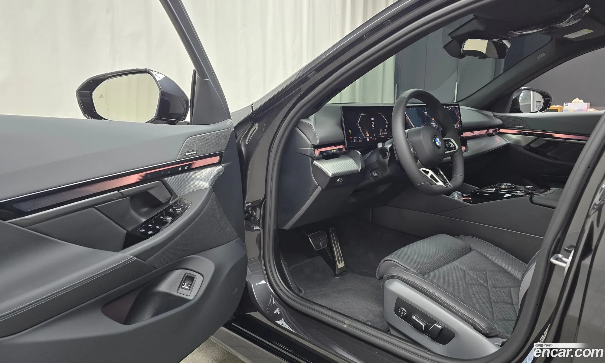 BMW 5 Series 2025 — 29