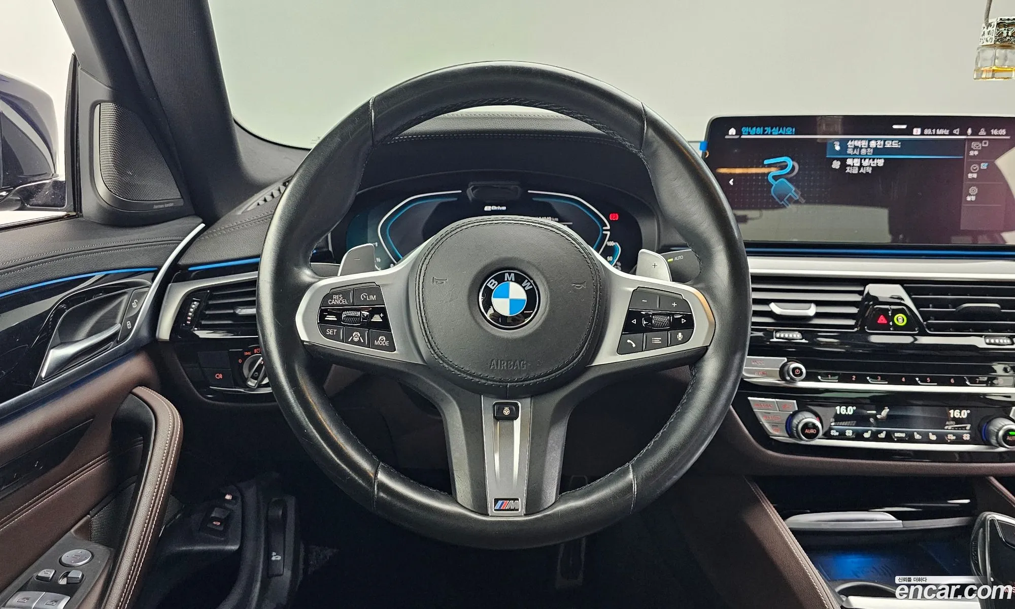 BMW 5 Series 2021 WBA51AG08MCH32234 — 12