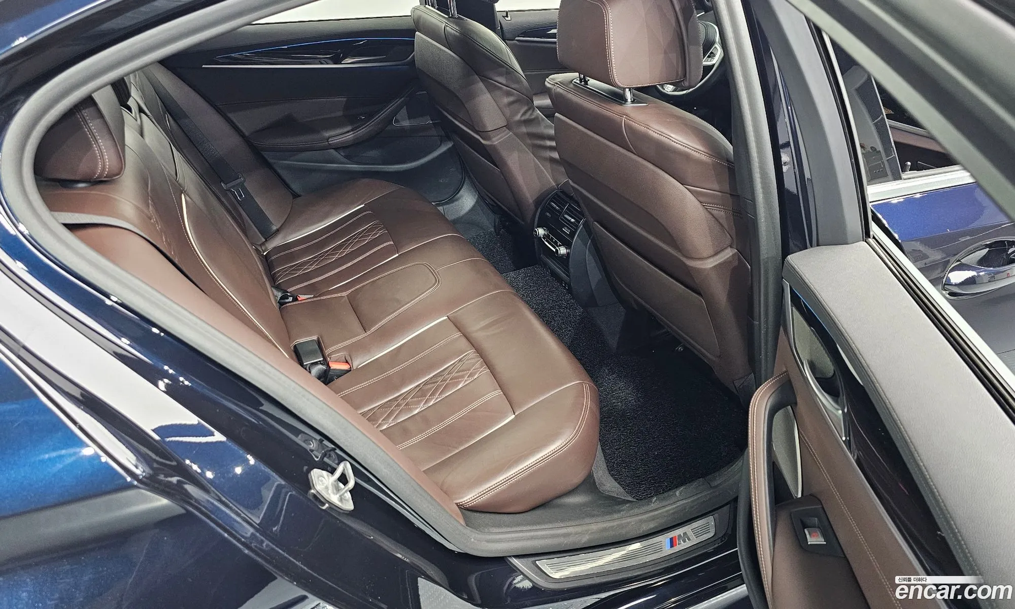 BMW 5 Series 2021 WBA51AG08MCH32234 — 13