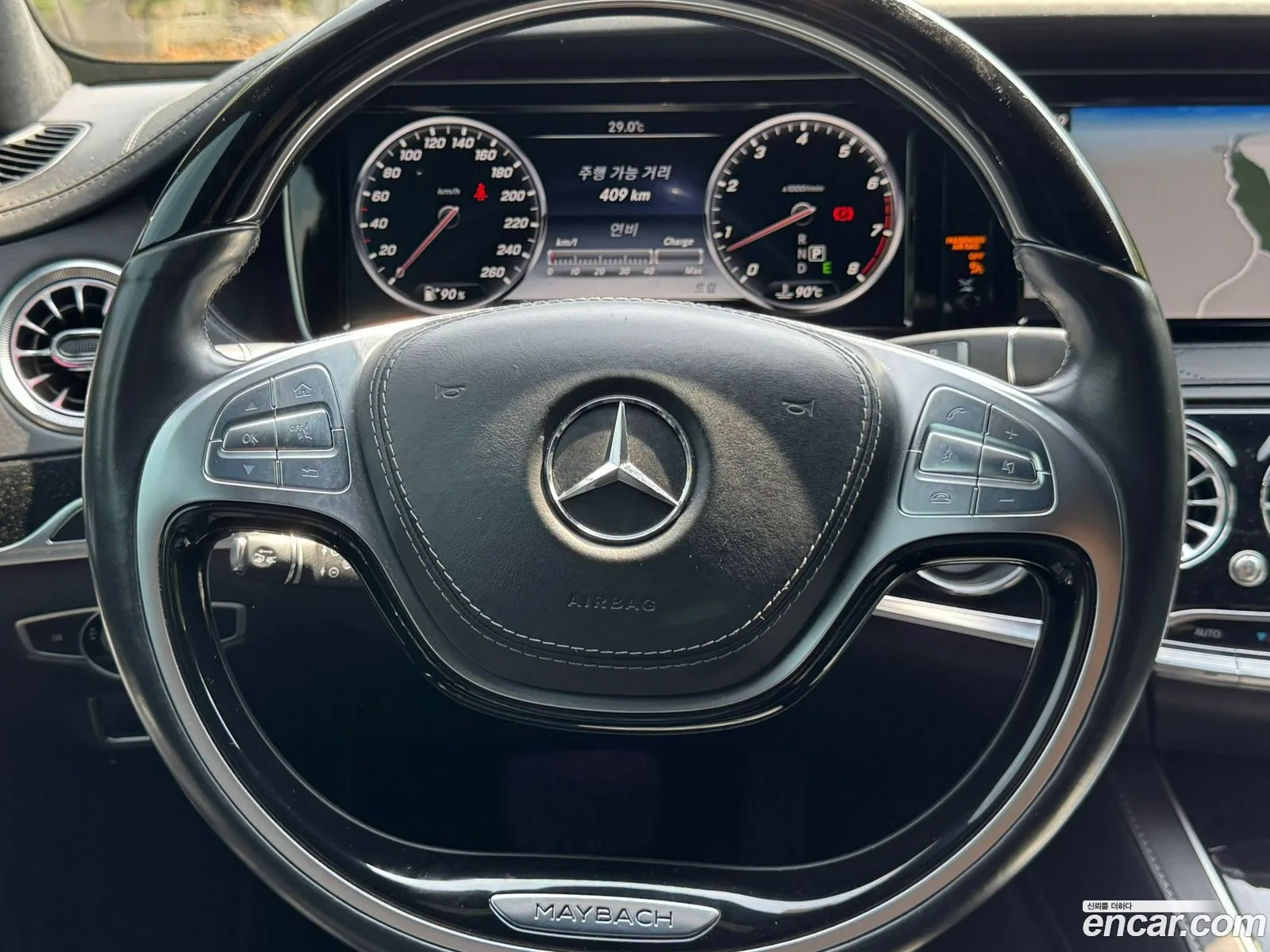 Mercedes-Benz S-Class W222 2016 — 17