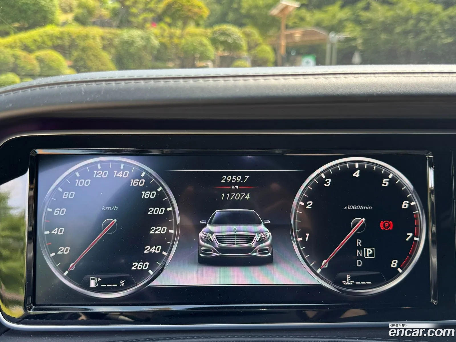 Mercedes-Benz S-Class W222 2016 — 18