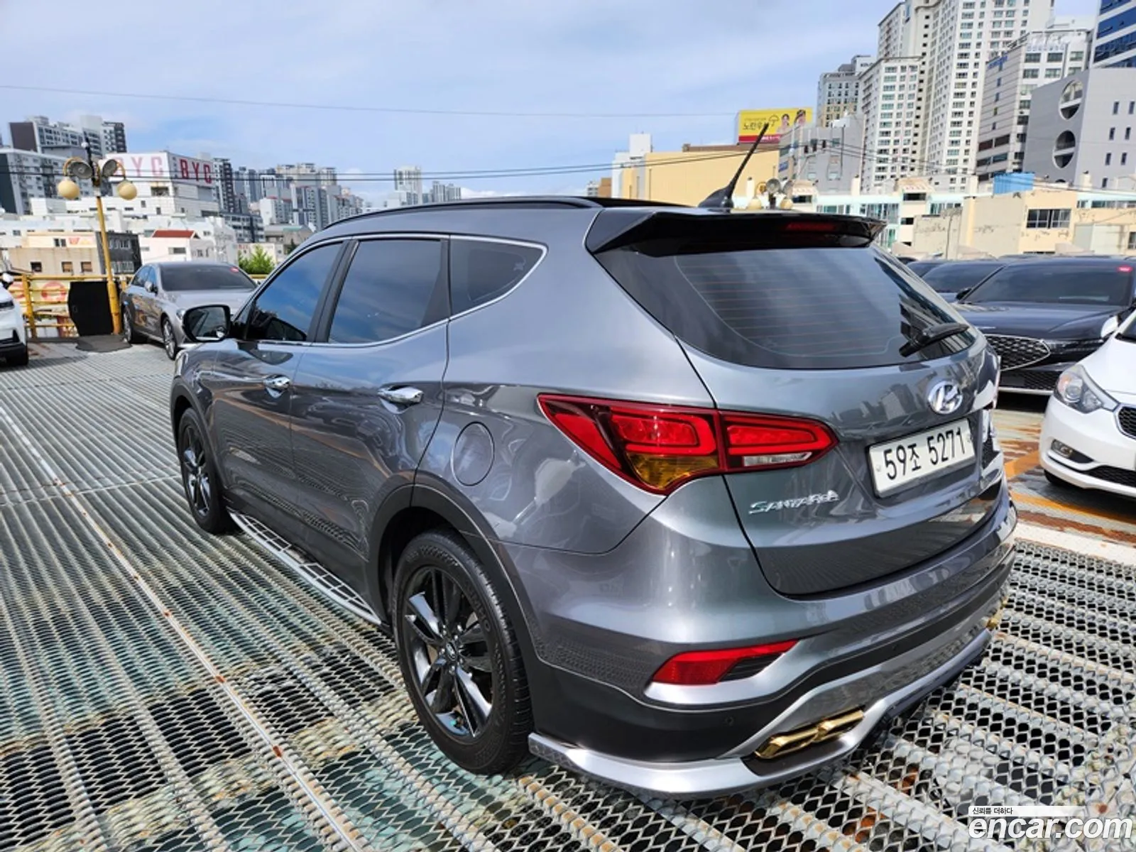 Hyundai Santa Fe DM 2012 — 17