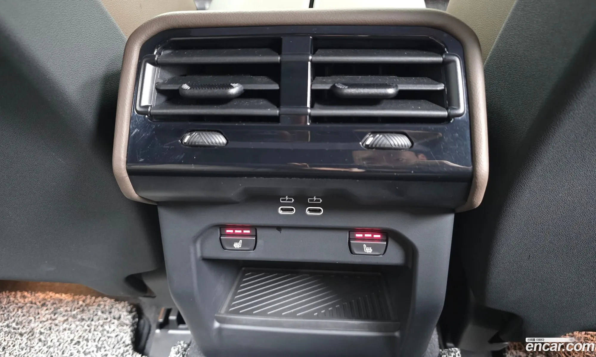 BMW 5 Series 2025 — 16