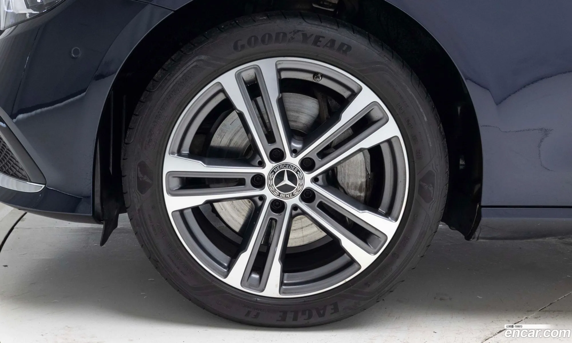 Mercedes-Benz E-Class W213 2022 — 4