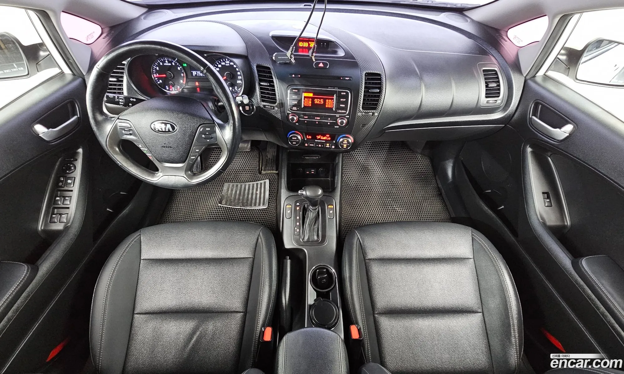 Kia K3 2015 — 29