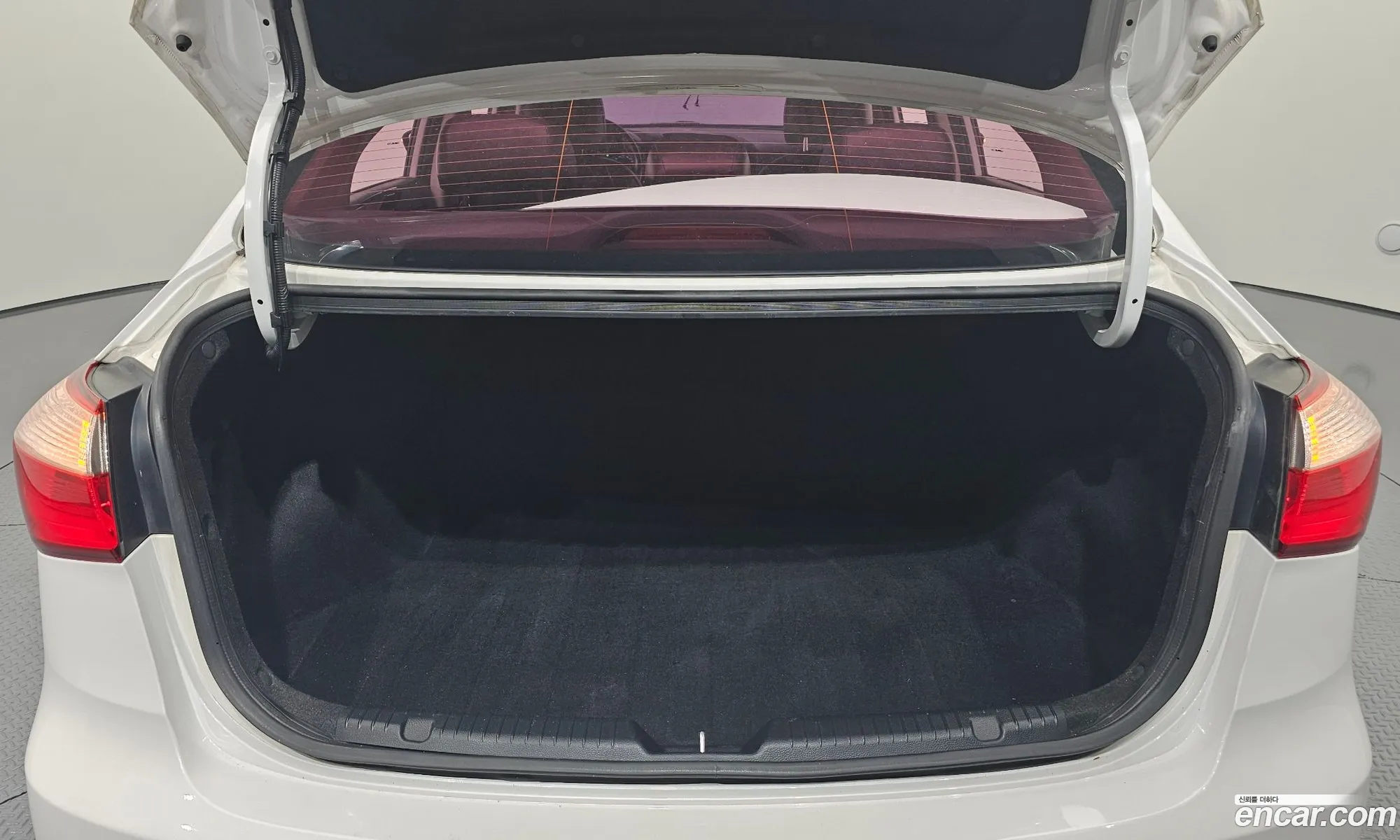 Kia K3 2015 — 6