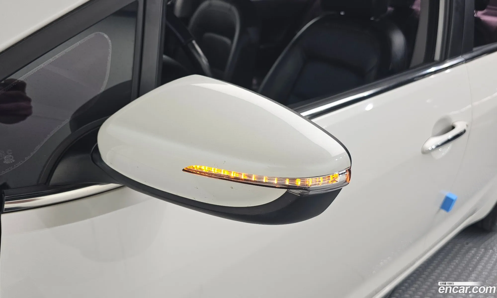 Kia K3 2015 — 9