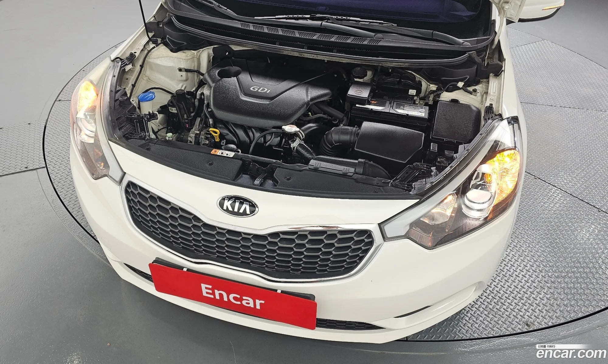 Kia K3 2015 — 2