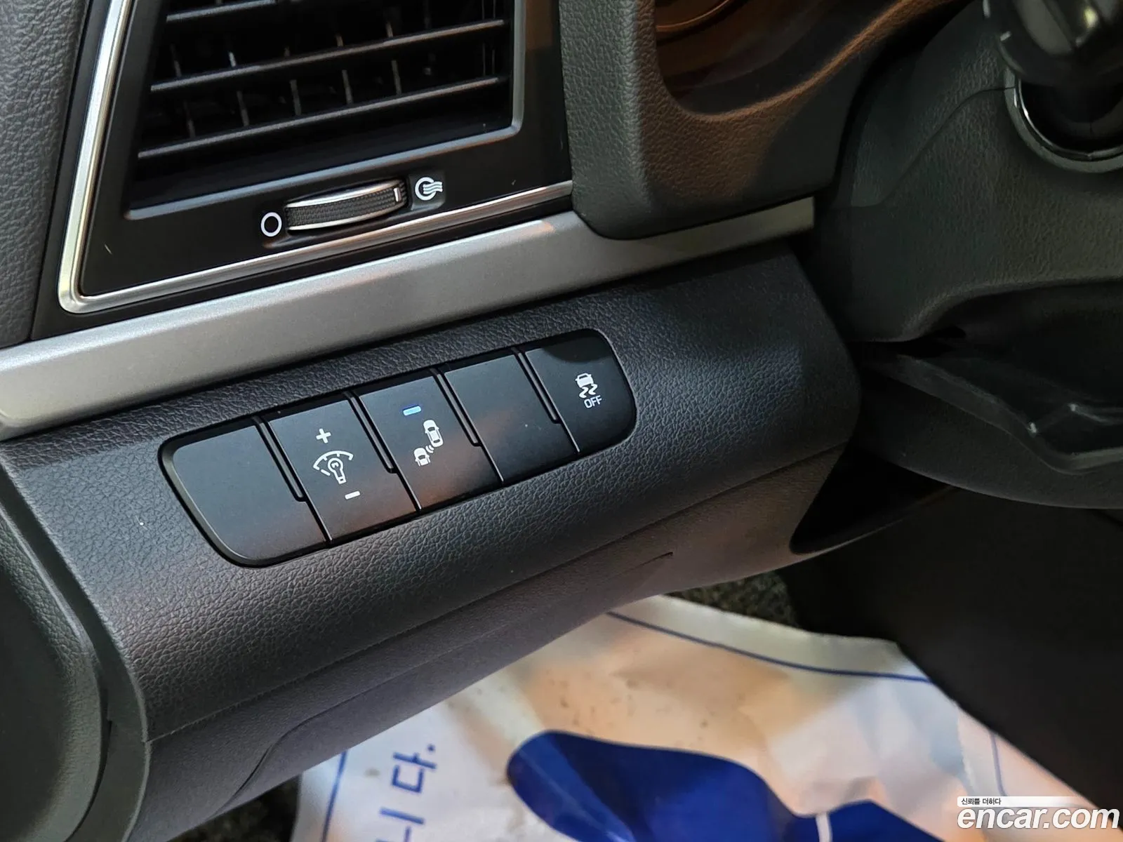 Hyundai Elantra AD 2018 — 6
