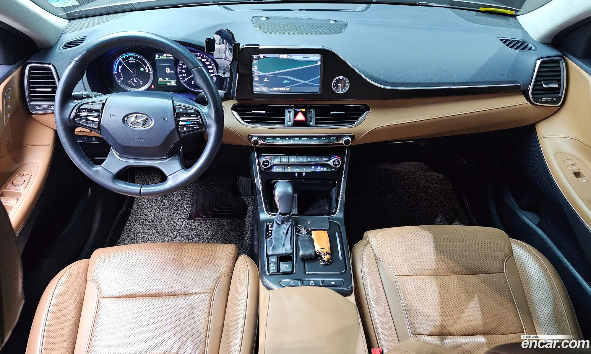 Hyundai Grandeur IG Hybrid 2017 — 35