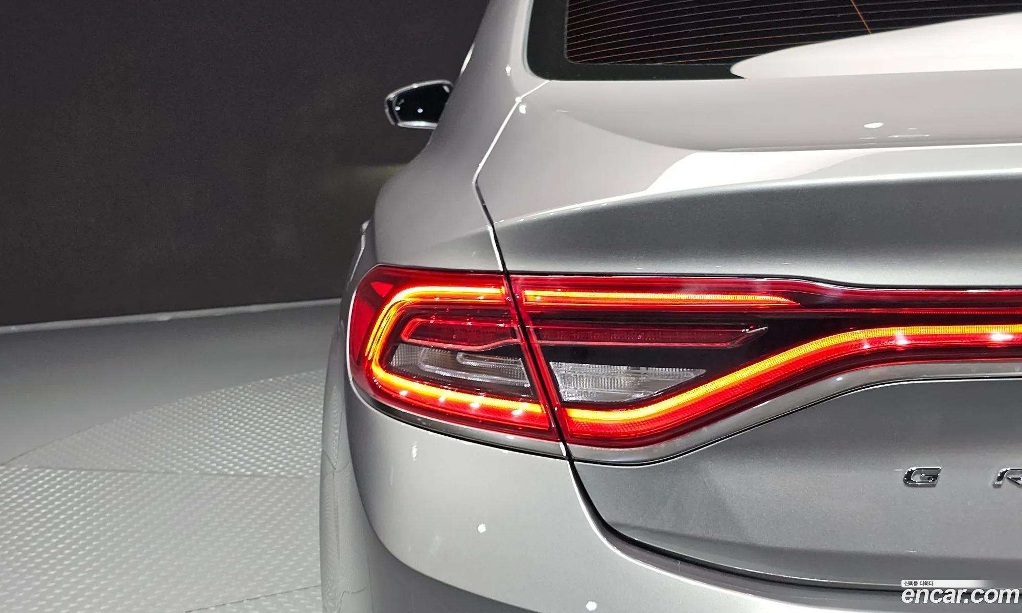 Hyundai Grandeur IG Hybrid 2017 — 27