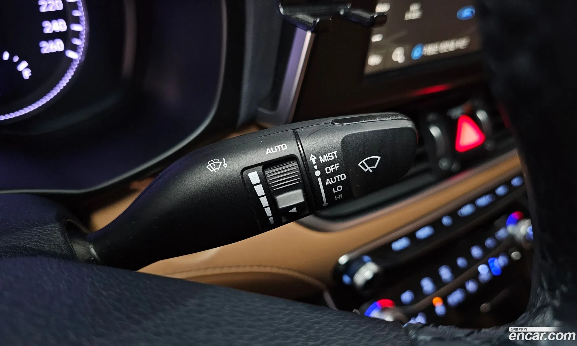 Hyundai Grandeur IG Hybrid 2017 — 22