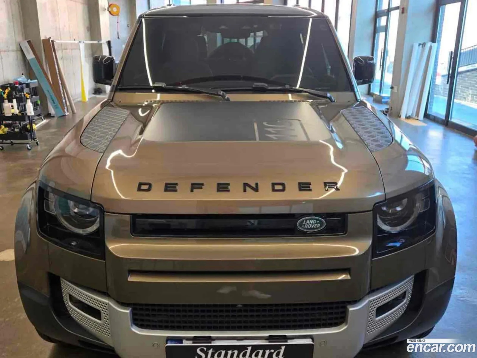 Land Rover Defender 2023 — 5