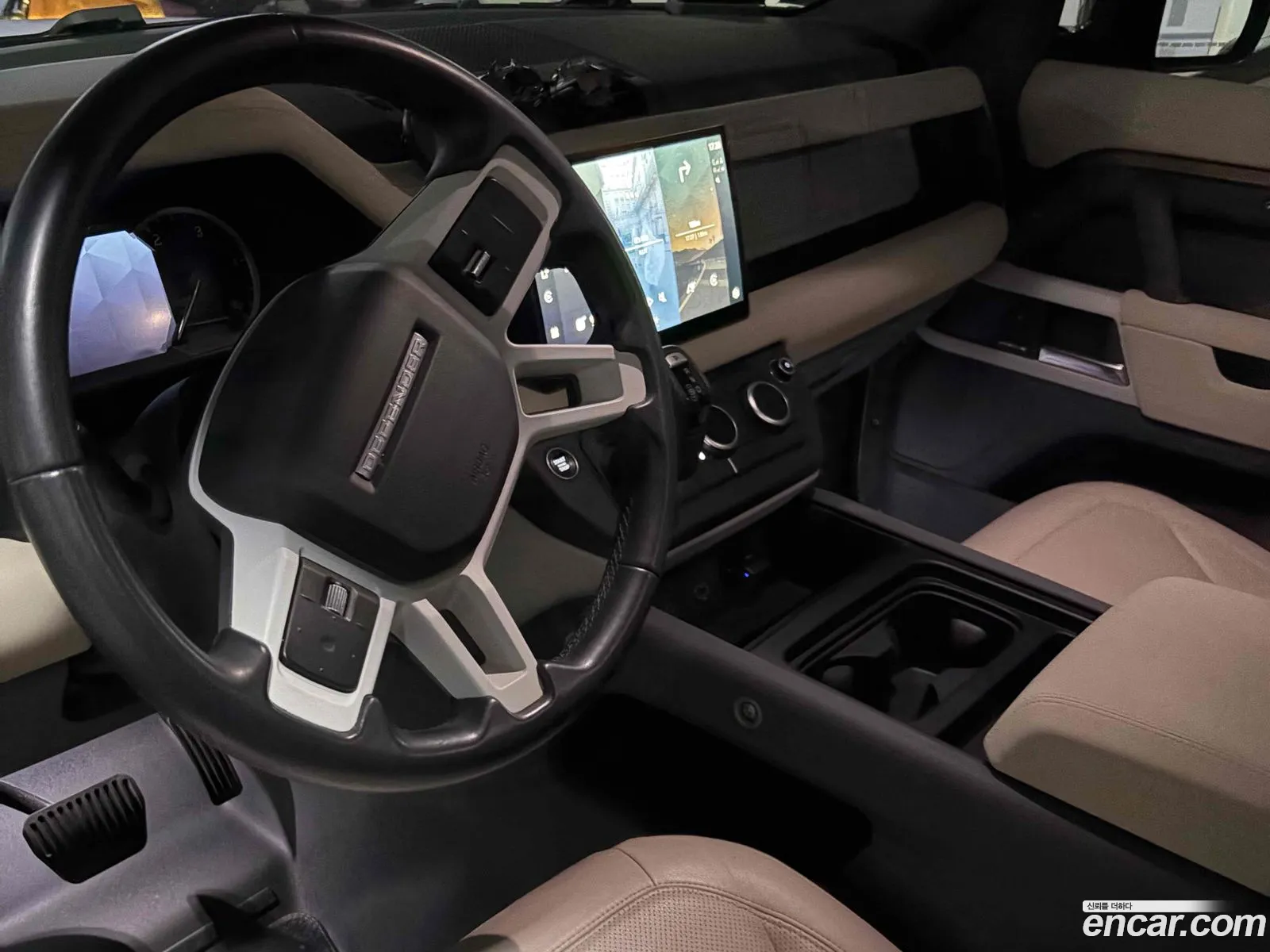 Land Rover Defender 2023 — 9