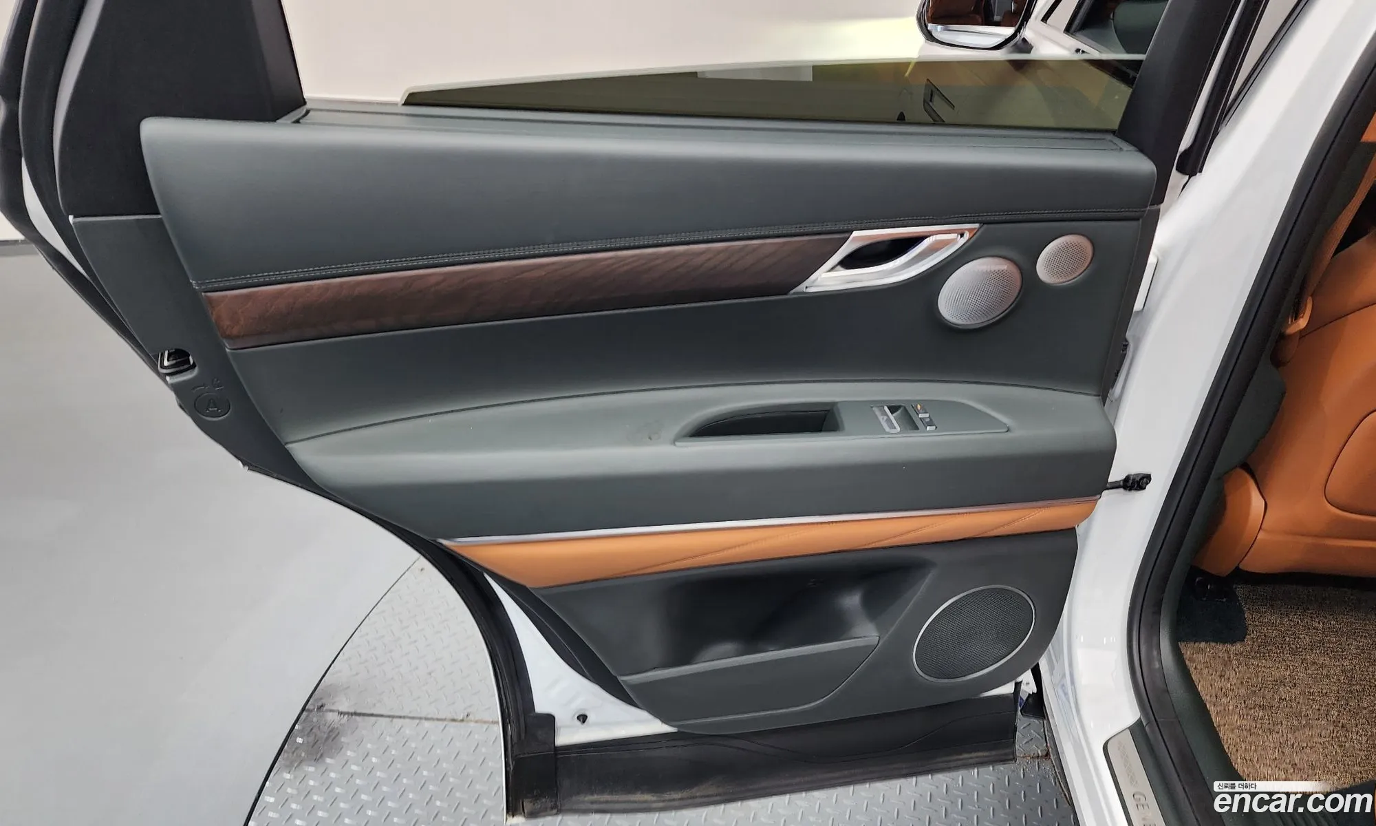 Genesis GV80 2024 — 2