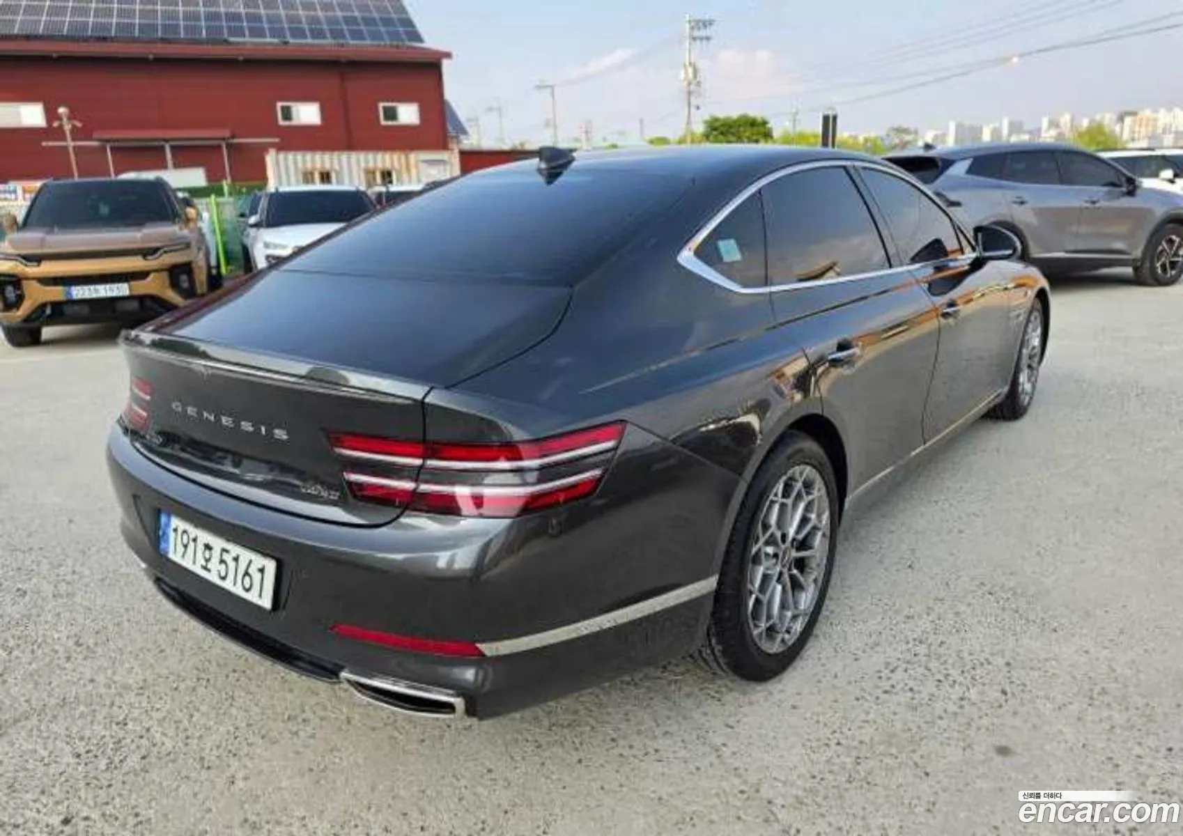 Genesis G80 2022 — 9