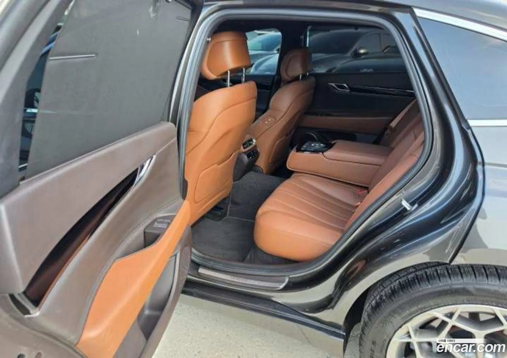 Genesis G80 2022 — 14