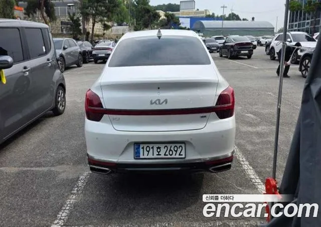 Kia K9 2023 — 2