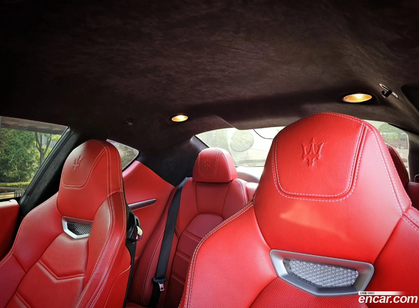 Maserati GranTurismo 2012 — 19