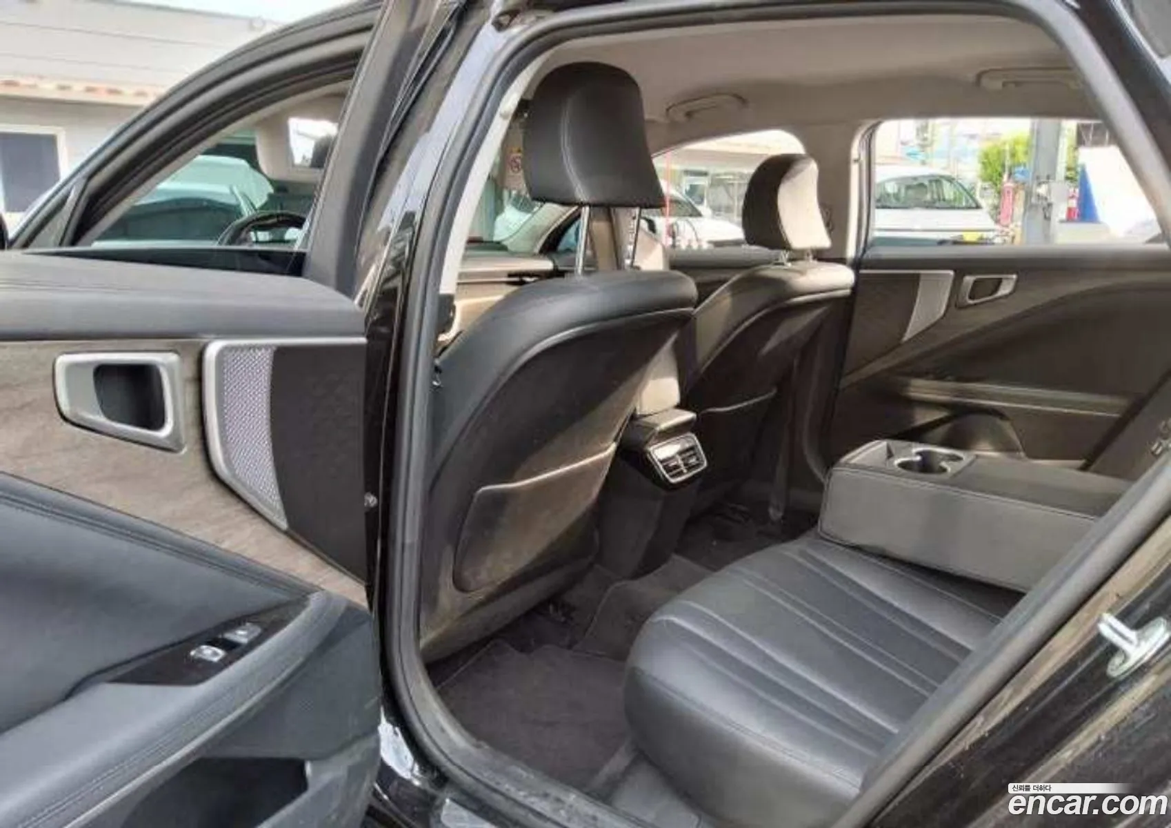 Kia K8 2023 — 9