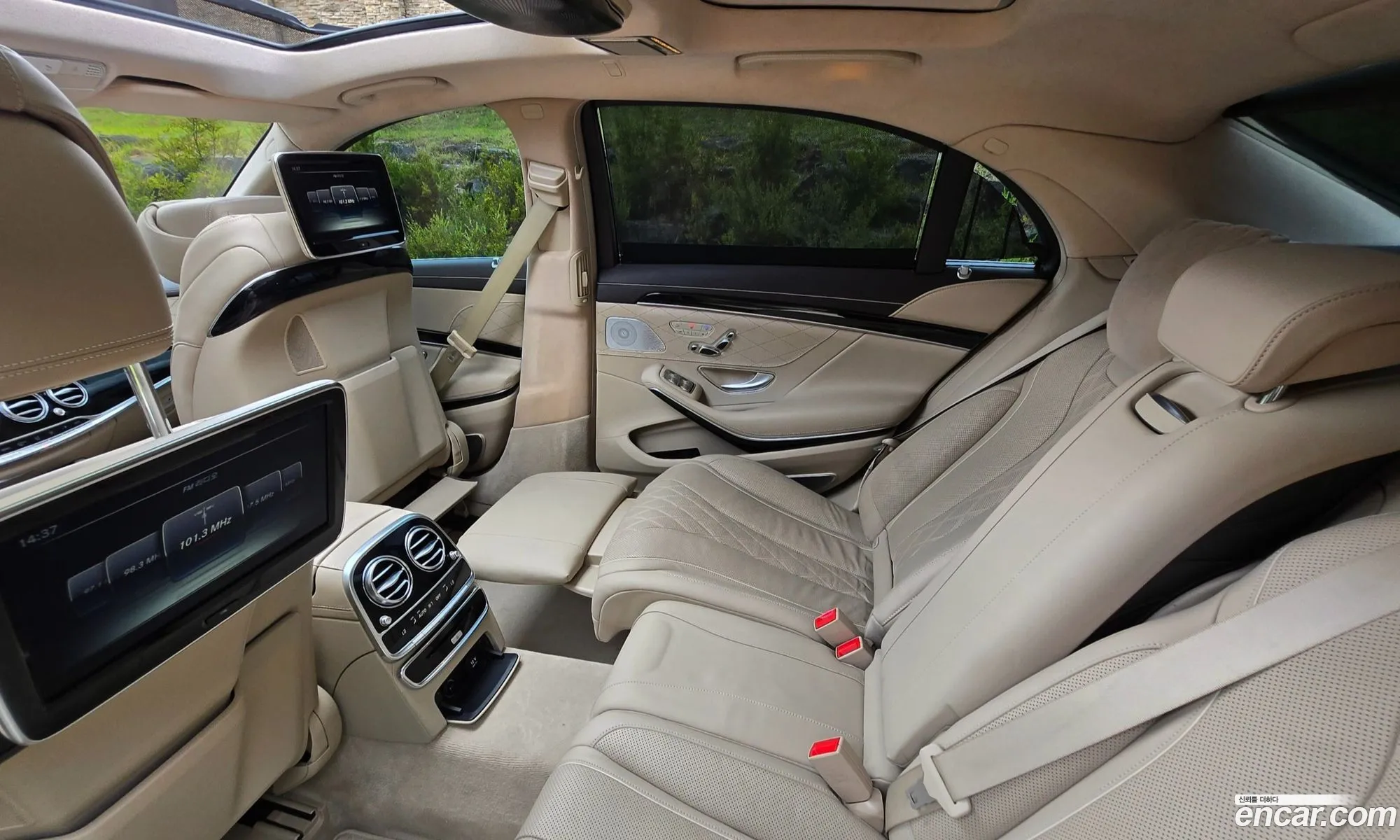 Mercedes-Benz S-Class W222 2015 — 12