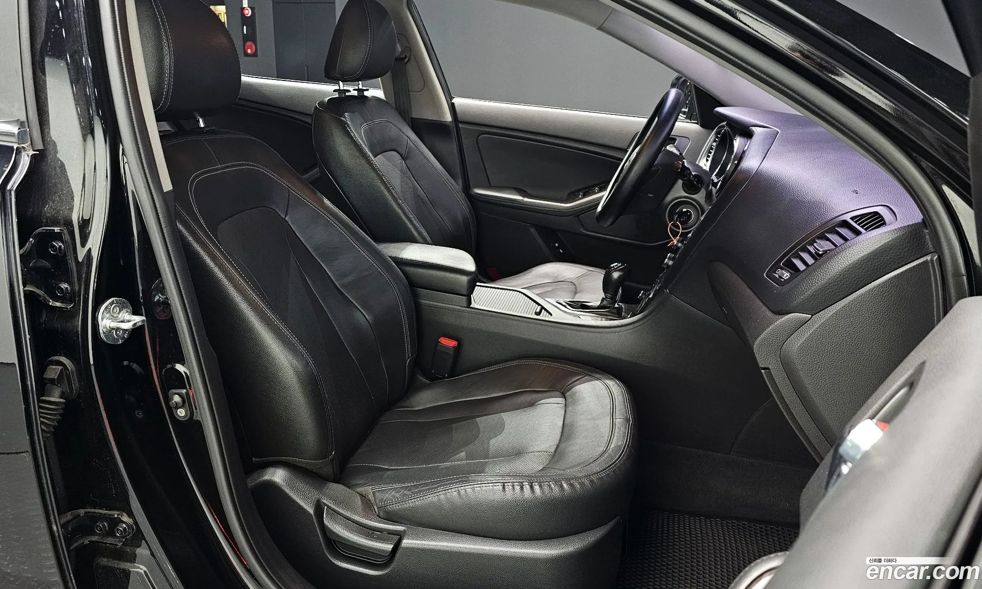 Kia K5 2010 — 7