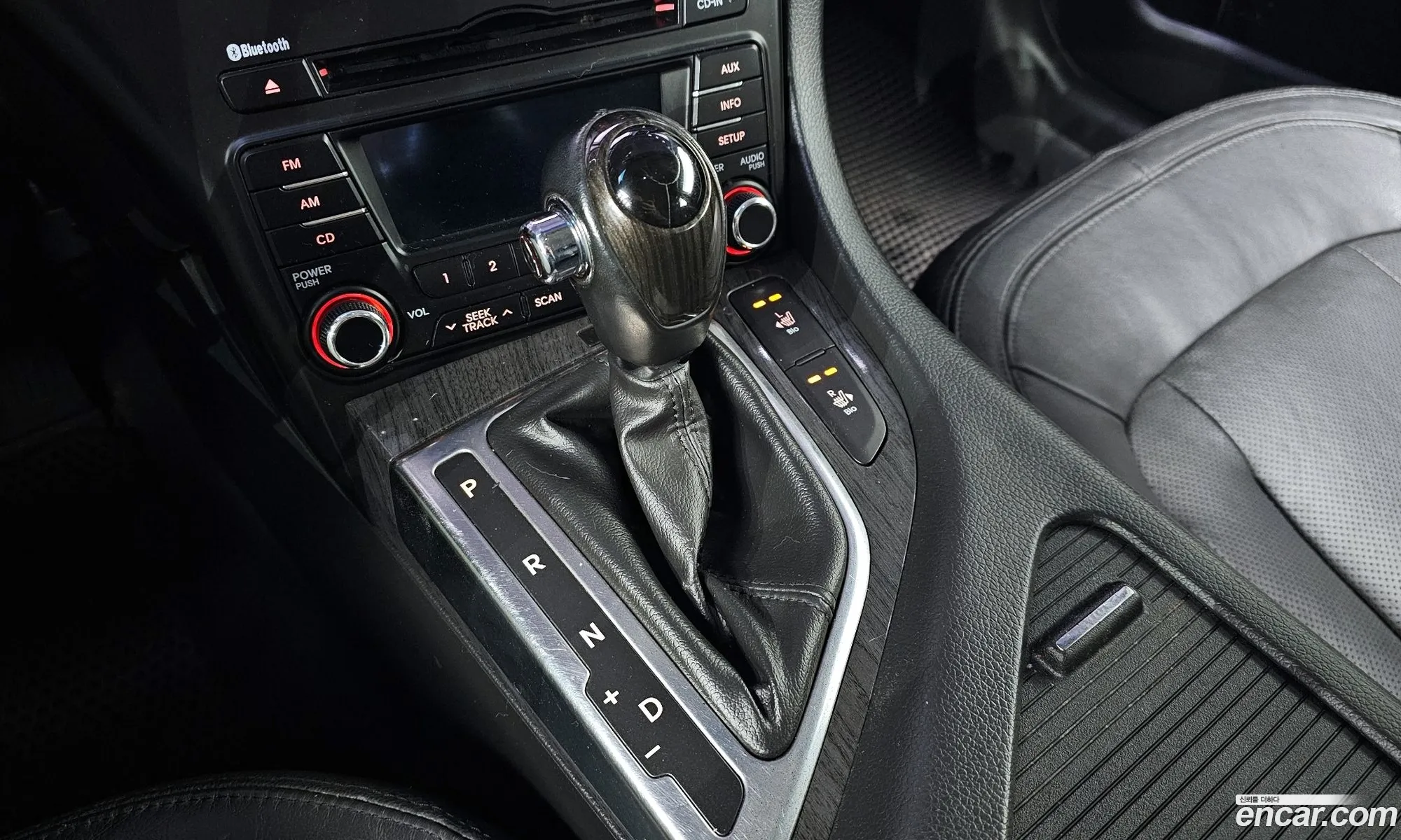 Kia K5 2010 — 17