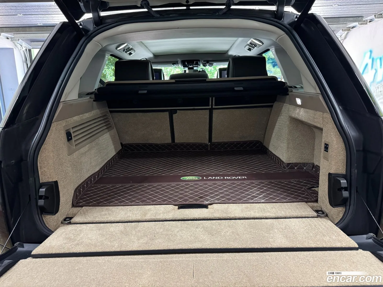 Land Rover Range Rover 2017 — 12
