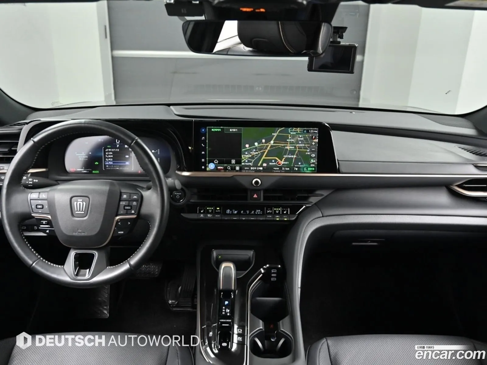 Toyota Crown Crossover 2024 — 7