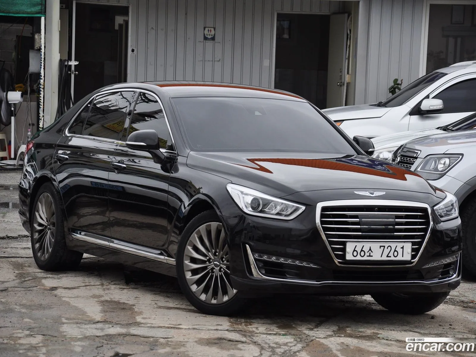 Genesis EQ900 2018 — 10
