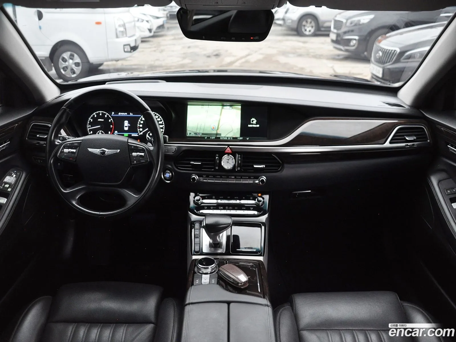 Genesis EQ900 2018 — 6