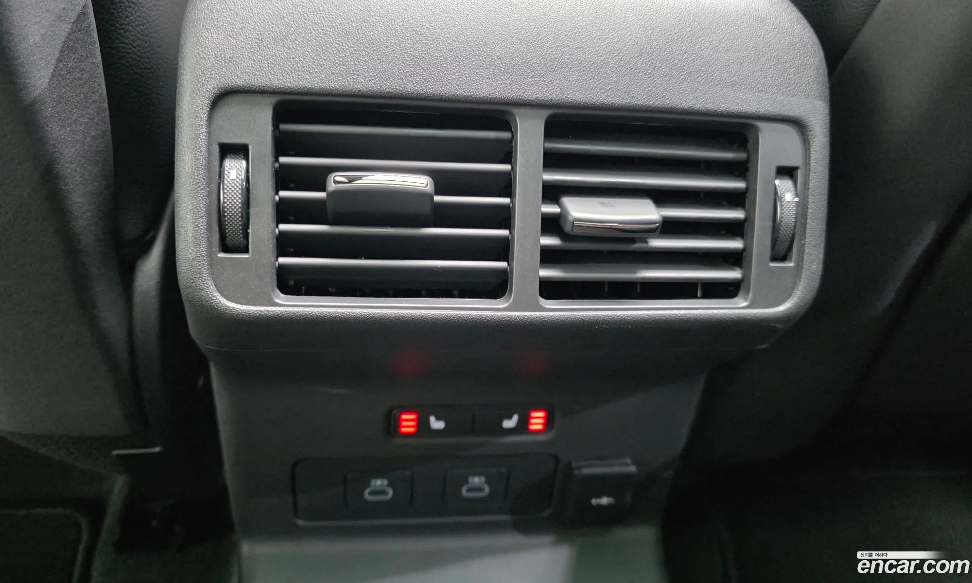 Land Rover Range Rover Velar 2025 SALYA2BX9TA822549 — 16