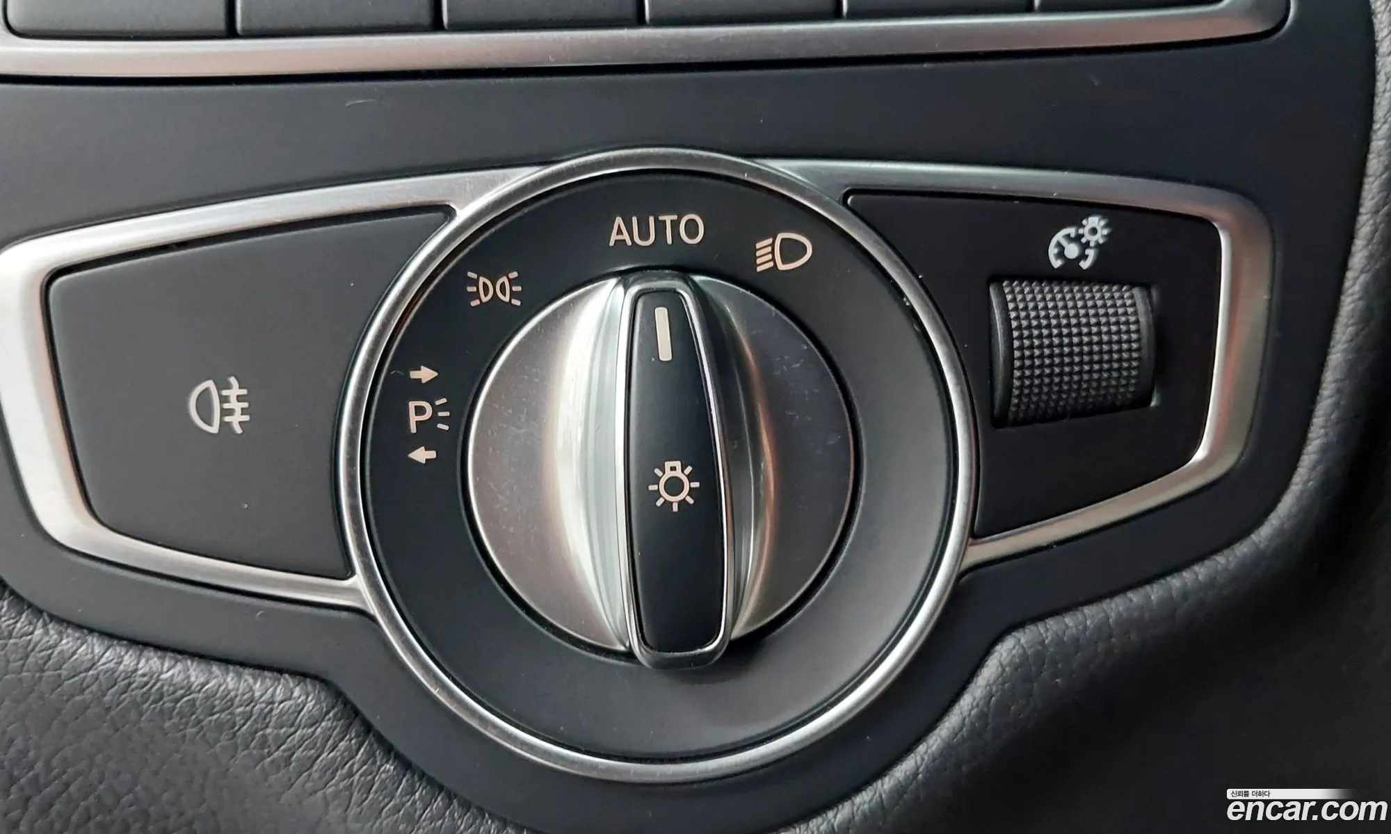 Mercedes-Benz GLC-Class X253 2019 — 12