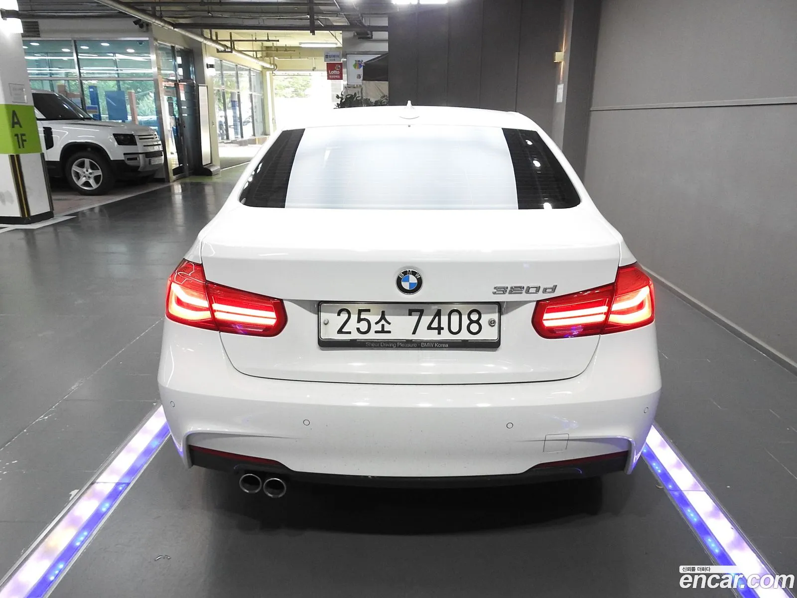 BMW 3 Series 2016 — 2