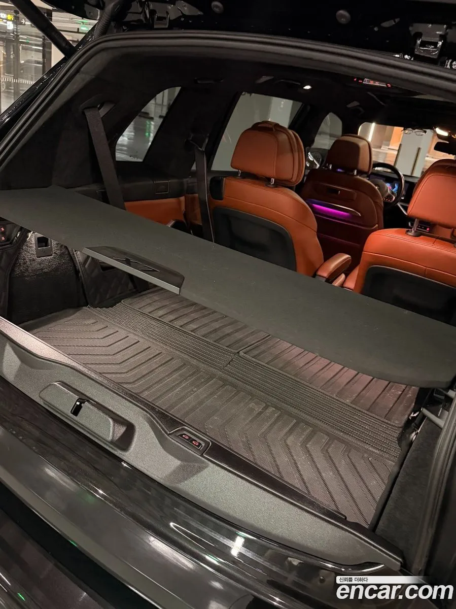 BMW X7 2023 — 19