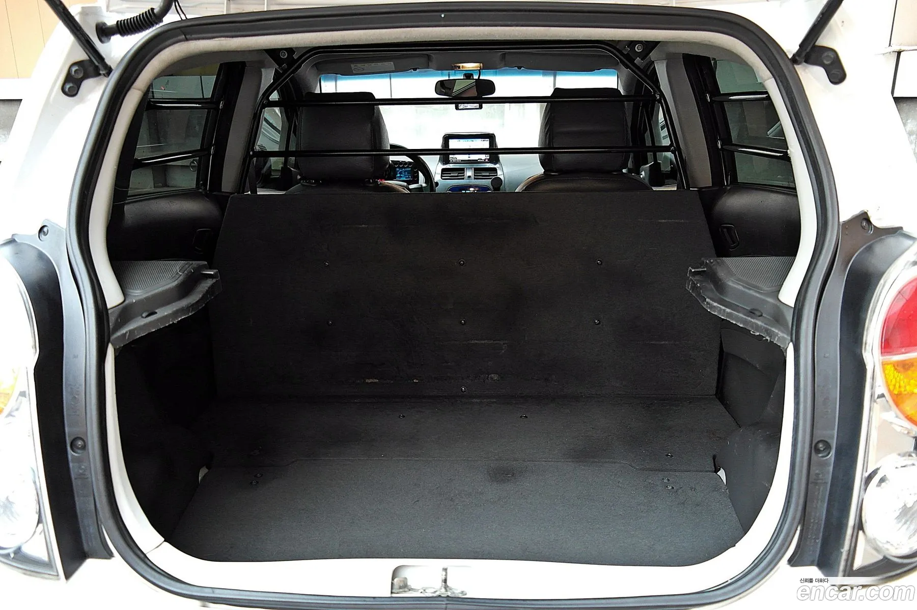 Chevrolet (GM Daewoo) Spark 2011 — 18