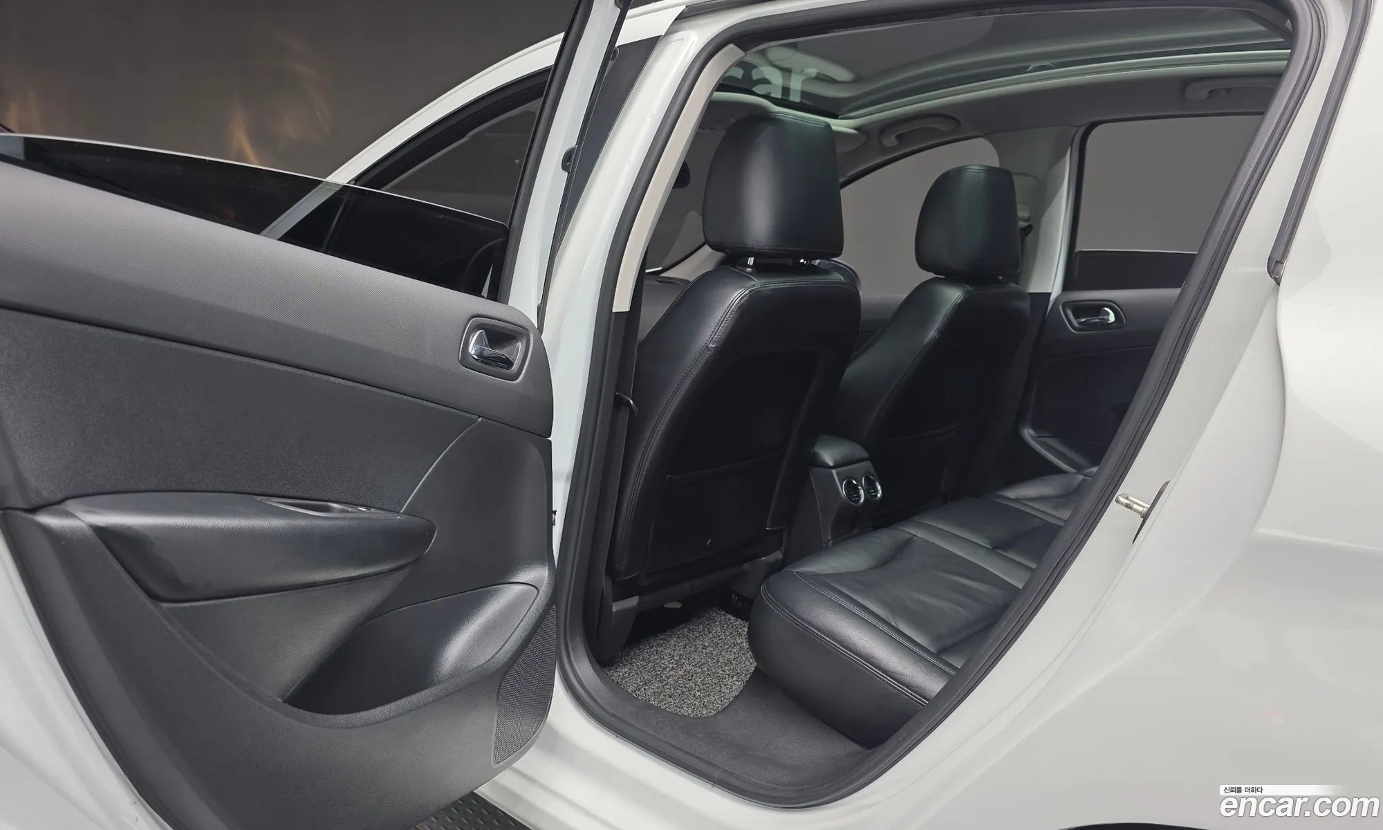 Peugeot 308 2013 VF34C9HR8DS039292 — 7