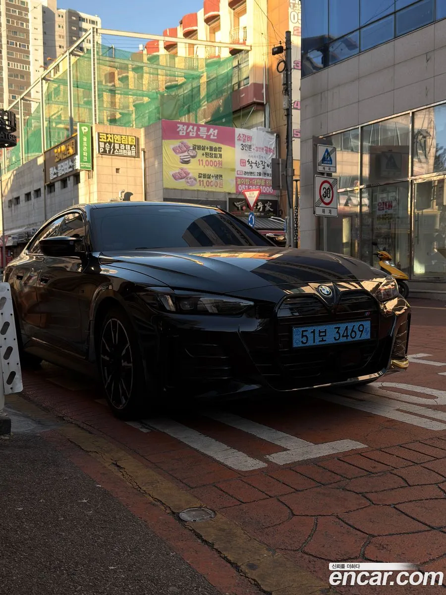 BMW i4 2025 — 4