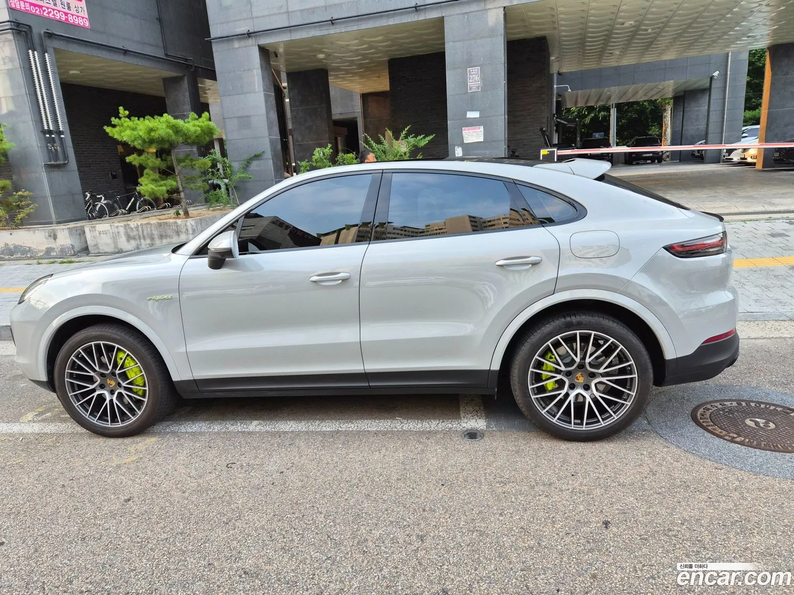 Porsche Cayenne 2021 — 4