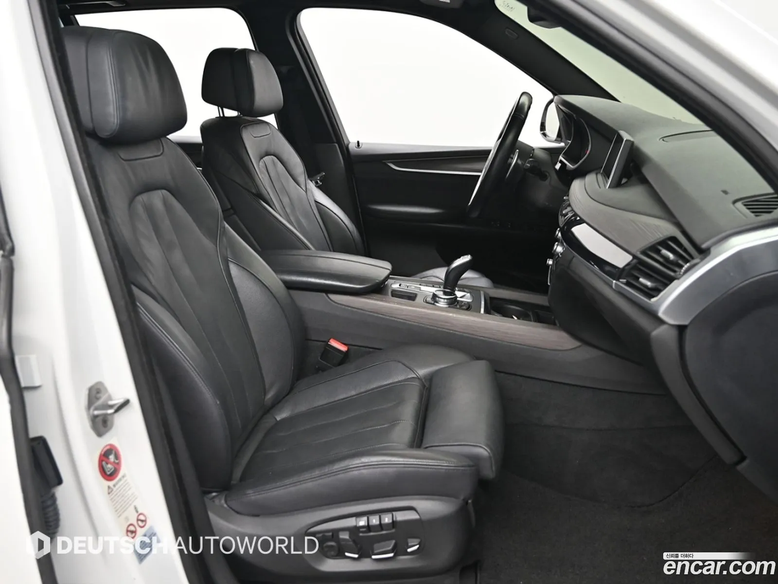 BMW X5 2015 — 17